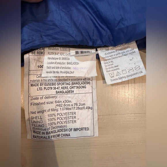 OZARK Trail Youth Camp Sleeping Bag – Blue and Teal (Excellent Condition) - Picture 7 of 16